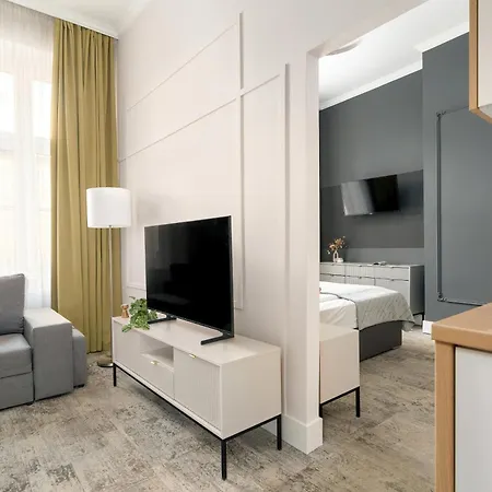 Apartament Jasne Studia Very Berry W Centrum Poznania By Renters *