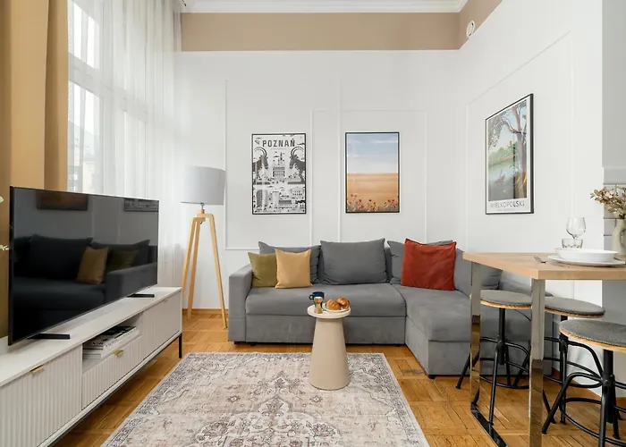 Lägenhet Jasne Studia Very Berry W Centrum Poznania By Renters Poznań