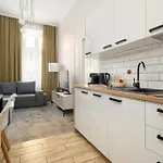 Lejlighed Jasne Studia Very Berry W Centrum Poznania By Renters *