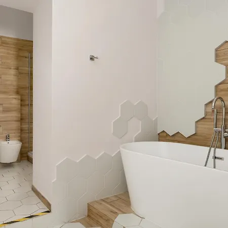 Jasne Studia Very Berry W Centrum Poznania By Renters Πόζναν