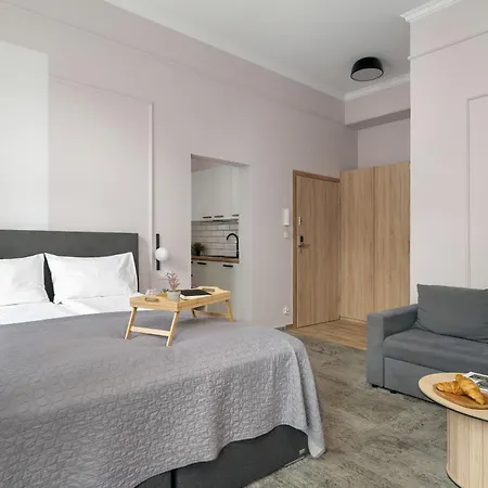 Appartamento Jasne Studia Very Berry W Centrum Poznania By Renters Poznań