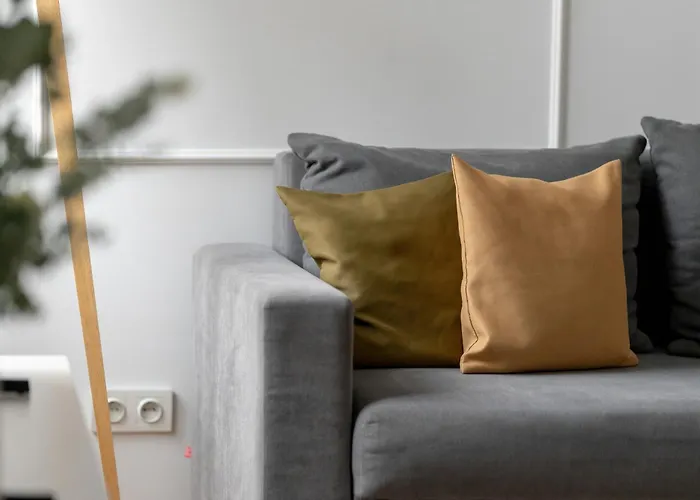 Jasne Studia Very Berry W Centrum Poznania By Renters