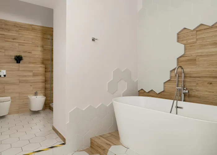 Jasne Studia Very Berry W Centrum Poznania By Renters Poznan