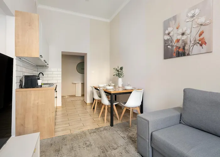 Appartamento Jasne Studia Very Berry W Centrum Poznania By Renters *