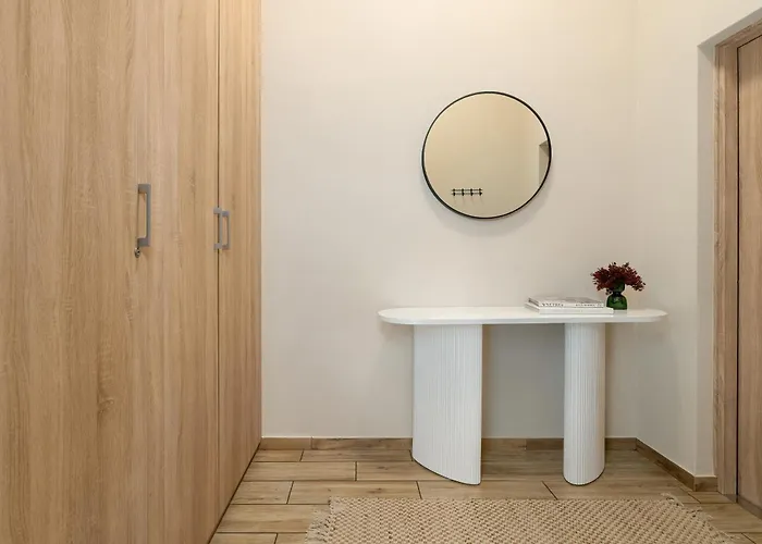 Appartamento Jasne Studia Very Berry W Centrum Poznania By Renters