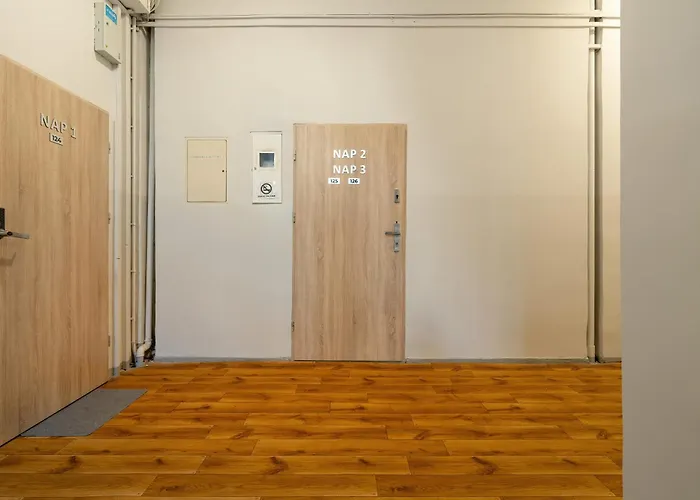 Appartamento Jasne Studia Very Berry W Centrum Poznania By Renters Poznań